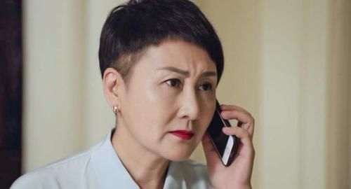  [身价]58岁“国民妈妈”凯丽，富豪丈夫身价过亿，女儿颜值爆棚也是演员