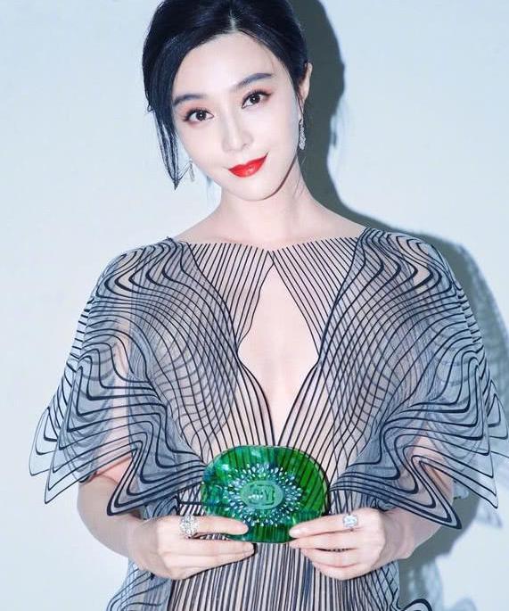 剧情大反转！范冰冰《新少林寺》宣传博文被删除，这是真的要凉？