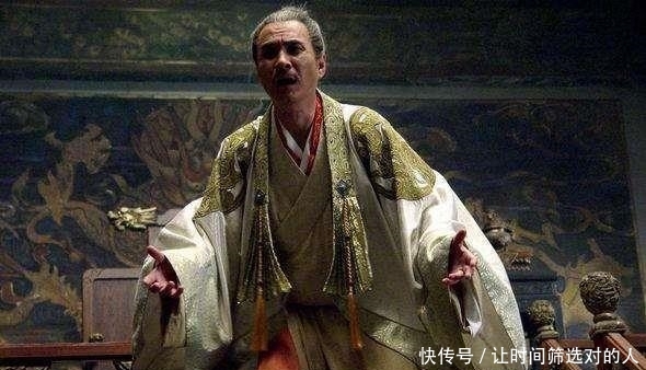  #皇帝#乾隆评论崇祯愚昧无知，被称“九千岁”的魏忠贤，到底有多厉害？