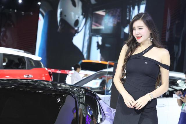 性感?妖娆?可爱?清纯?你喜欢的美女这里全都有