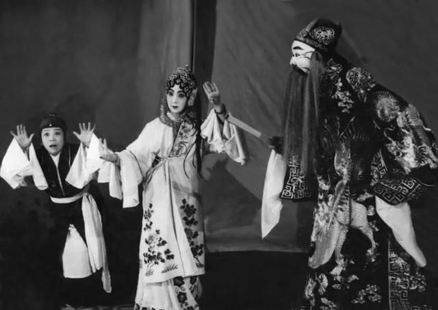 啥?再上3天班放小长假?!不用那么久，好戏来了