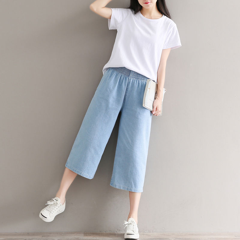 入秋了，短裤少穿吧，瞧瞧聪明的女人，穿的一个比一个时髦