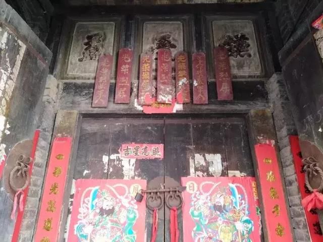  「军属」光荣牌出了新规，可异地悬挂