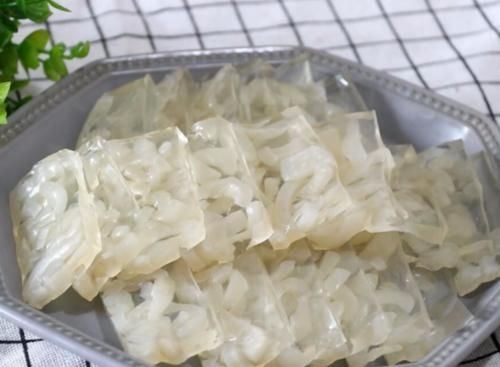  【食物】皱纹最怕的4种“碱性食物”，女人每天吃一点，助你排毒养颜皮肤好！