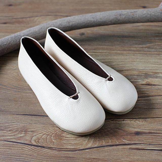 快瞧!刚上架的减龄女鞋，适合所有的女人穿，高端大气显气质!