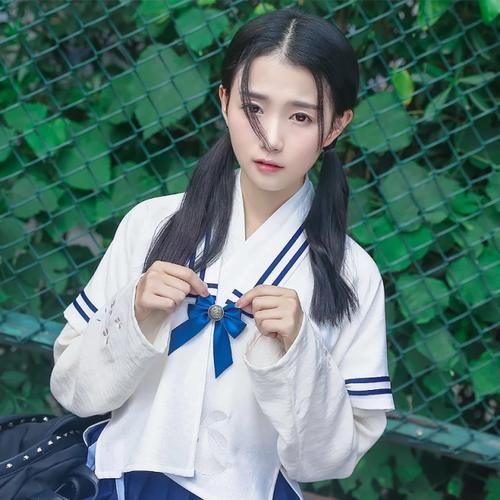  [看起来十]汉服和汉元素相互兼容，也许不被认可，但汉元素真的也很美