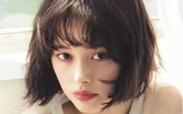 别再乱跟风了试试素颜口红吧!喜欢素颜淡妆的MM们都在用的口红!