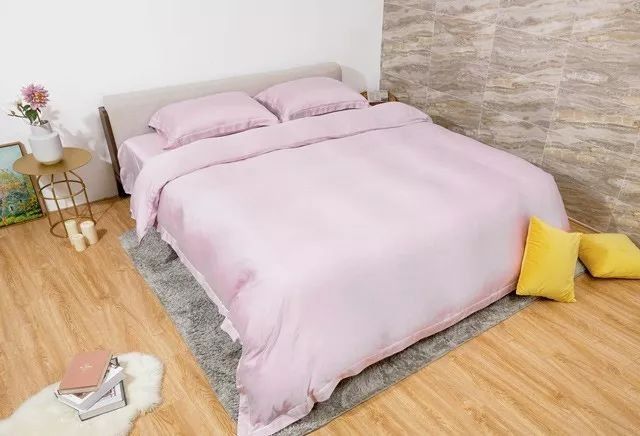 比真丝还滑、比纯棉还透气、比亚麻还凉爽的床品,真的存在!丨品