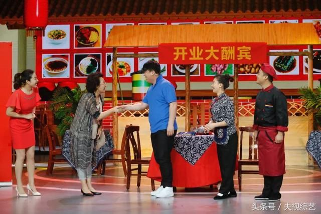 百年老店美发师现场秀技艺，做出来的头发有什么不同？