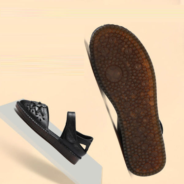 今年流行的妈妈鞋舒适还漂亮，比拖鞋清凉，最美中国女人