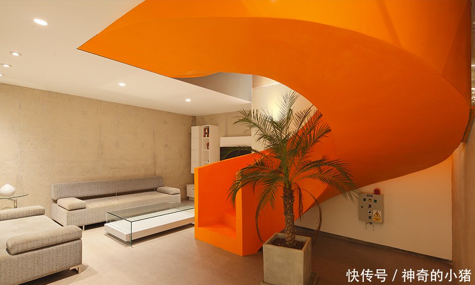  【安利】抓住春天的尾巴，赶紧来安利波春夏美甲！