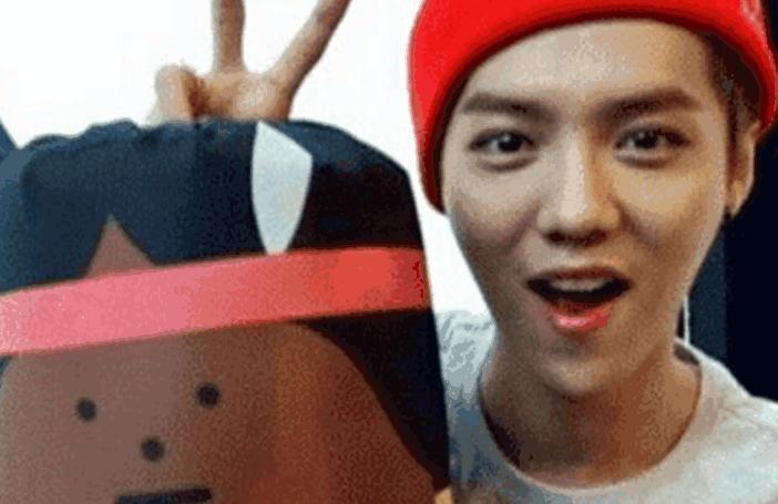 女星实名爆料, 名字缩写“LH”的男星渣男事迹: 为出名不择手段