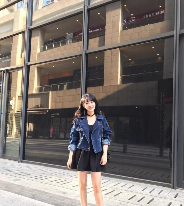  「面搭配高腰牛仔」衣服买得越来越少,但穿得越来越时髦好看的秘诀,仙女们快来mark...
