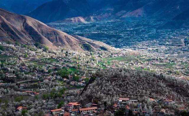 春天最美的十二个地方，你最想去哪个？