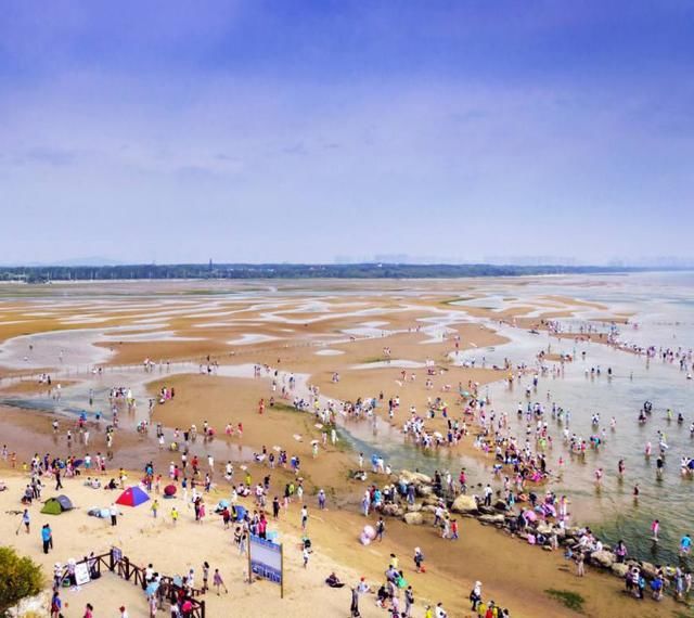 令人神往的北戴河，如今却变成不堪重负，网友：最良心的避暑胜地