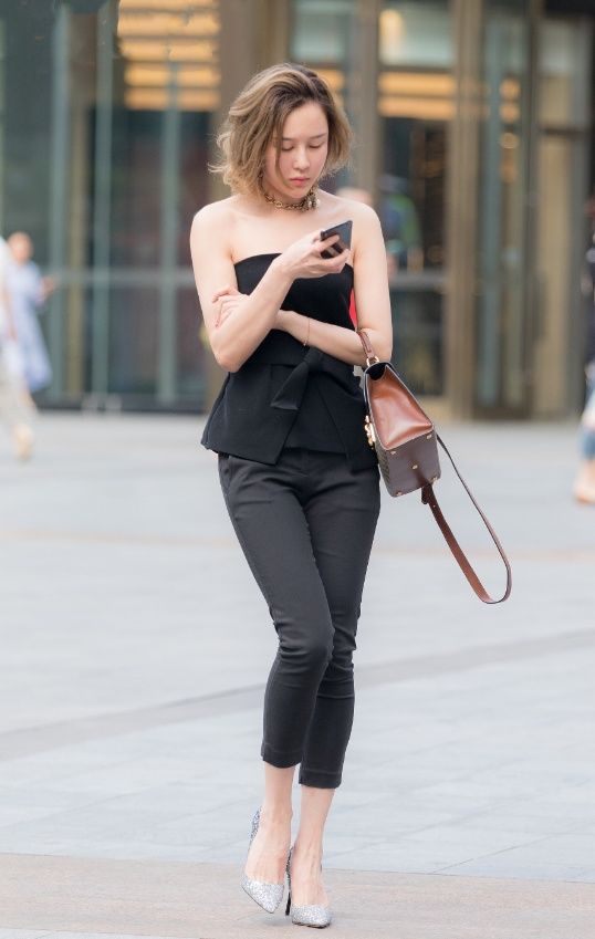 职业女白领喜欢的常见搭配，你喜欢哪一种风格呢?