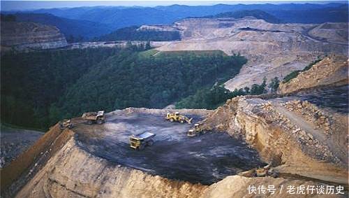  #中国#世界上最大的煤田, 储量2526亿吨, 分布一国九个省, 不在中国