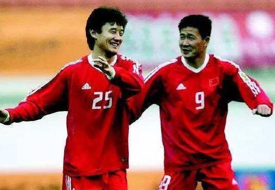 足球城球迷吃下定心丸?王健林表态万达永远不会放弃“大连”二字