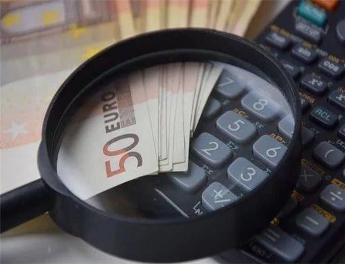  「取出」社保卡里的钱能取出来吗？要怎么做才能取出来呢？看完