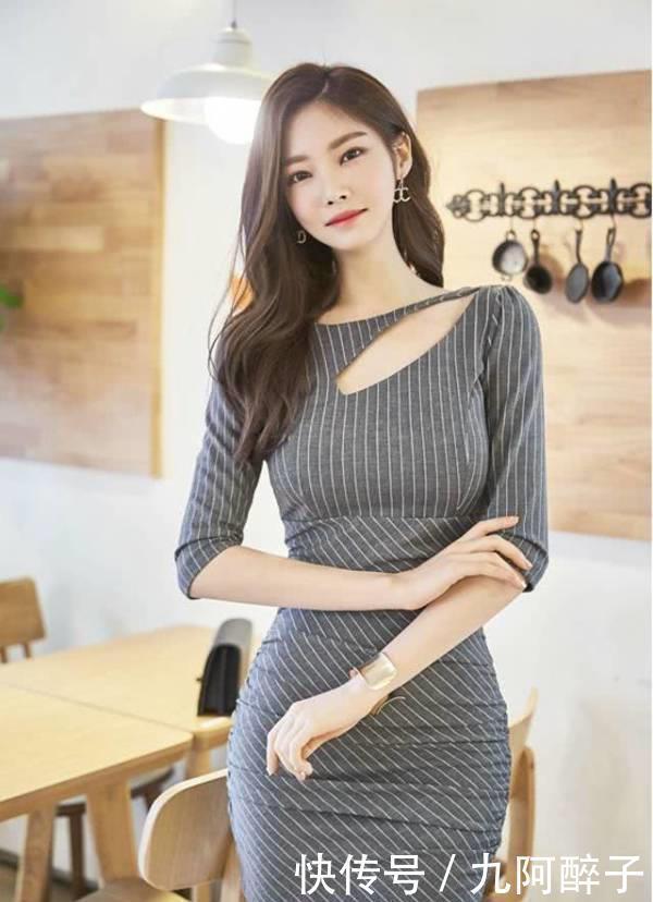 气质|朴正允时尚职场气质之中,又有优雅性感的气息