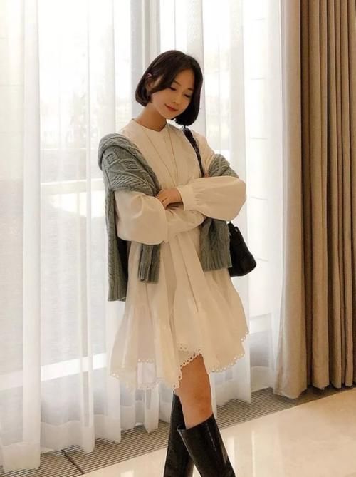  「针织衫」2020怎么穿？试试“不好好穿衣法”，美到冒泡