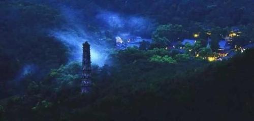 国内罕见“零差评”景区，5A还免费，住上一晚才25元