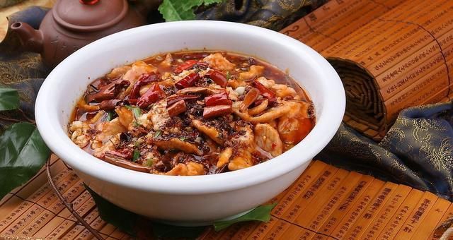 『美食』家庭版水煮肉片怎么做美食杰