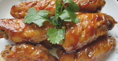  『鸡翅』鸡翅不炸不烤不加水煮，试试这样做一盘，出锅大人小孩争着吃，香