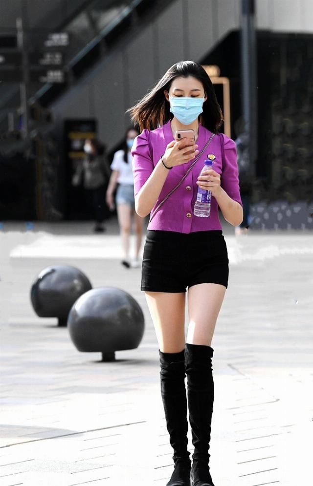  『搭配』街拍：重新逛街的日子，美女搭配更精心