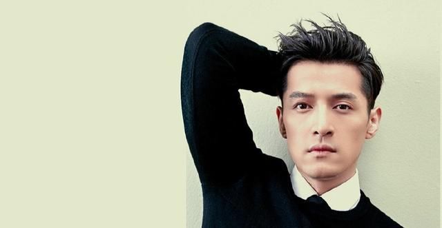 胡歌经纪人被炒,以后都别想在娱乐圈混?网友:犯大错了吧