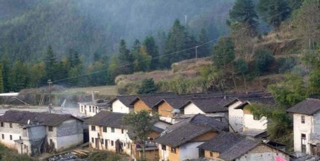  #将要#2020年，这三种村庄将要搬迁。 看看你家