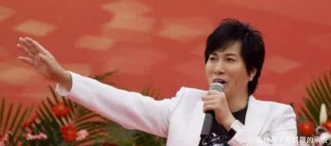  财产：28岁上春晚，靠一首歌火一辈子，52岁离世留下9亿财产