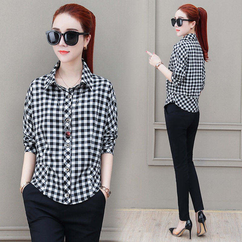 偷偷告诉你，今秋流行“小衫+小脚裤”，瞧这8款，确实时髦洋气