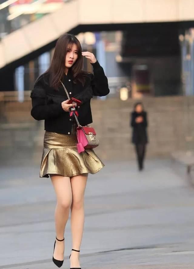  【气质】女生搭配高跟鞋，展现出优雅又自然的气质