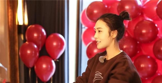 好友黄雅莉：《我家那闺女2》张碧晨现“吃土少女”本质 张佳宁张罗妈妈婚事
