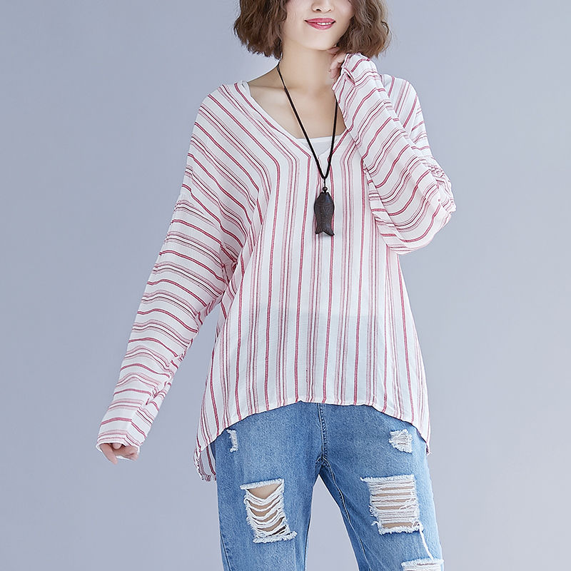 什么裙子、旗袍就扔了吧!现在流行这种精致小衫,好穿还美嫩