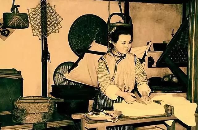 『鲁迅』鲁迅：当年看不起杨二嫂，如今才知道，她是最可怜的人