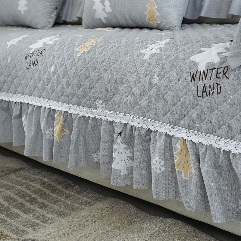 别傻傻用床布盖沙发，太土了!如今流行这样的新花样，耐用还美观