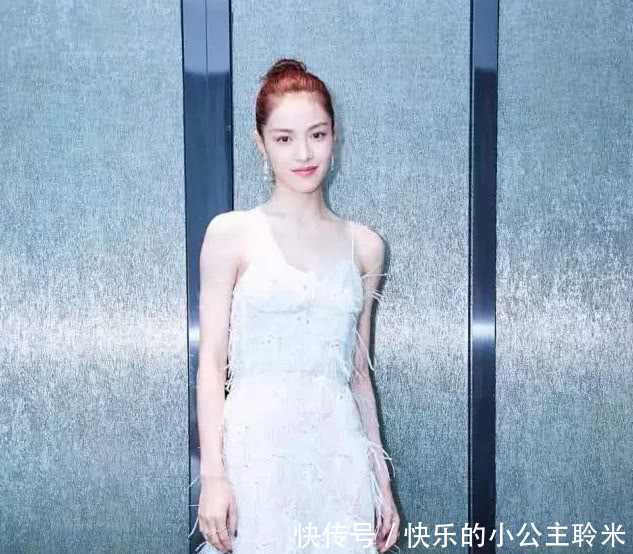 当钟楚曦与林允同穿吊带衫，才知道健身瘦和节食瘦的差距有多大