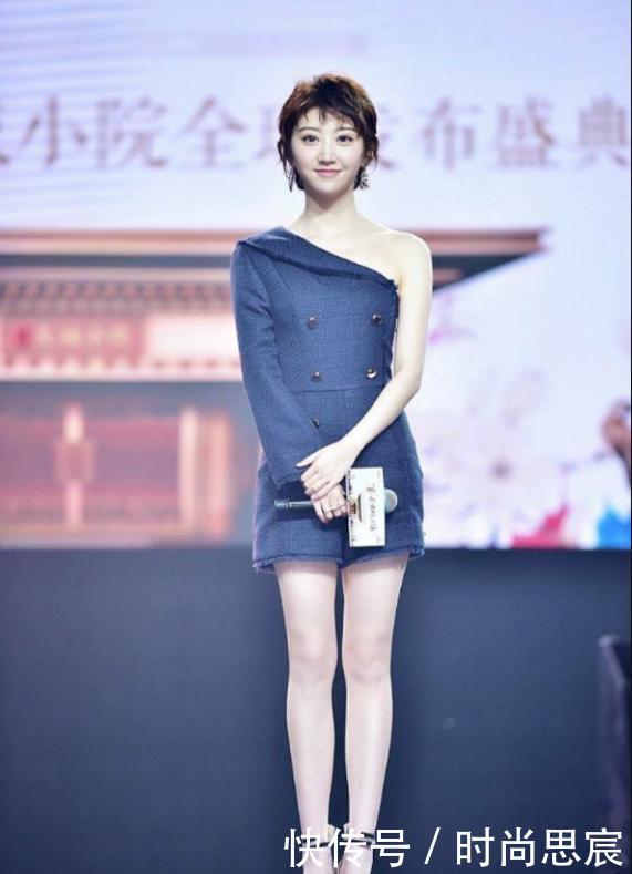 鞠婧祎为博眼球，在胳膊上罩层纱，没想到遇上了景甜！