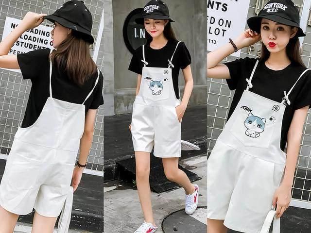 别再穿过时的裤子，今年流行“初恋裤”，明星们都穿上了！