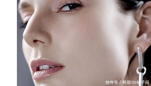  『修复』假体隆鼻修复注意什么