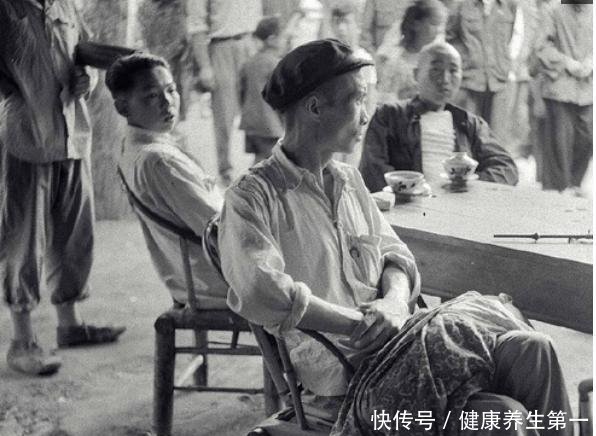  「拍摄」美国人拍摄的1959年四川成都 想不到59年的四川成都是这
