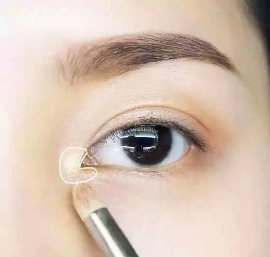  「淡妆」恰当的淡妆化妆步骤 教你迅速画好极致自然妆
