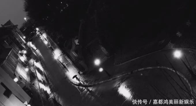 摄影师■对摄影师而言,摒弃色彩会让视觉效果更加纯粹