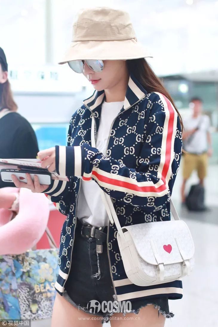 时髦办 | 一身潮牌的沈梦辰，还真是不放过连体裤