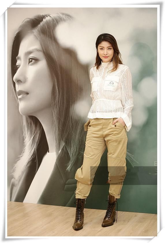 当162王子文和173陈慧琳同穿衬衫，才知道露腿与不露腿差距有多大