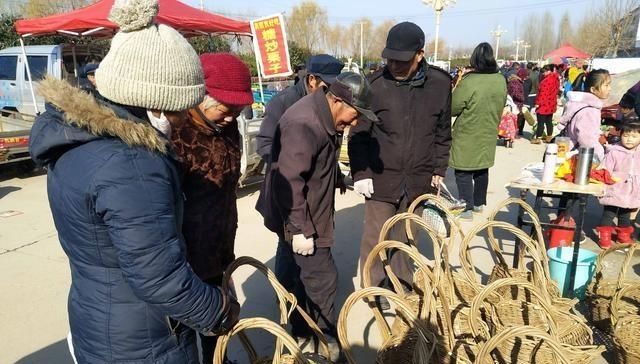  「摊位」农村的大集，你知道吗？很热闹的