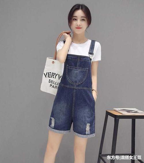 露大腿的季节到了, 选高腰牛仔短裤穿出迷人的大腿和翘臀