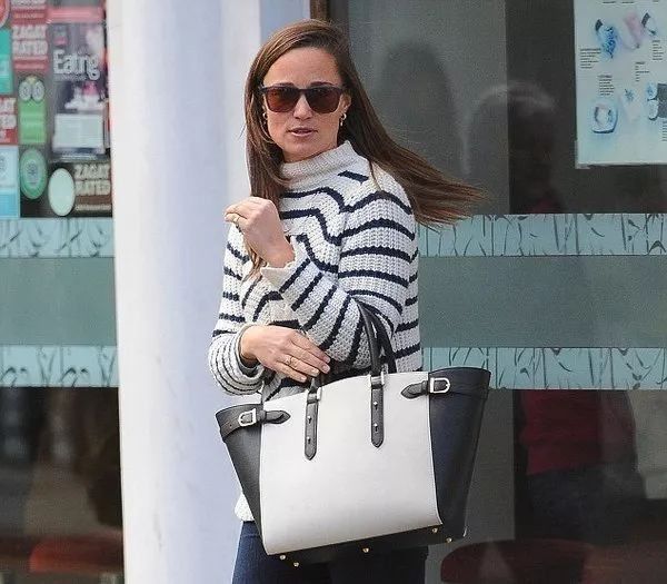 时装精们都不甘心撞包，她们把目光瞄准了这些小众却有格调的宝贝